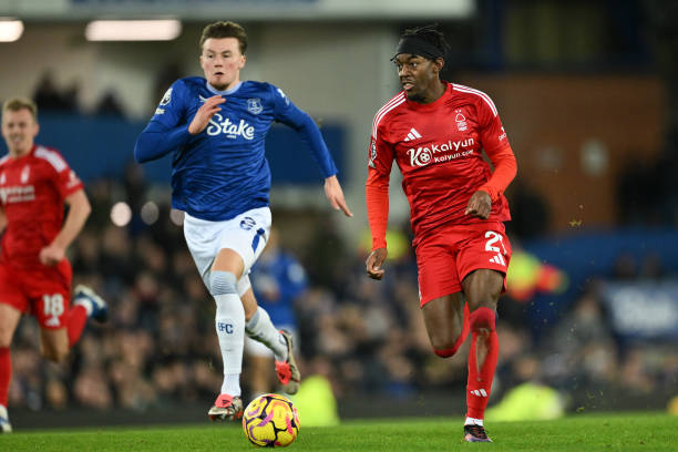 吸引全球目 吸引全球目