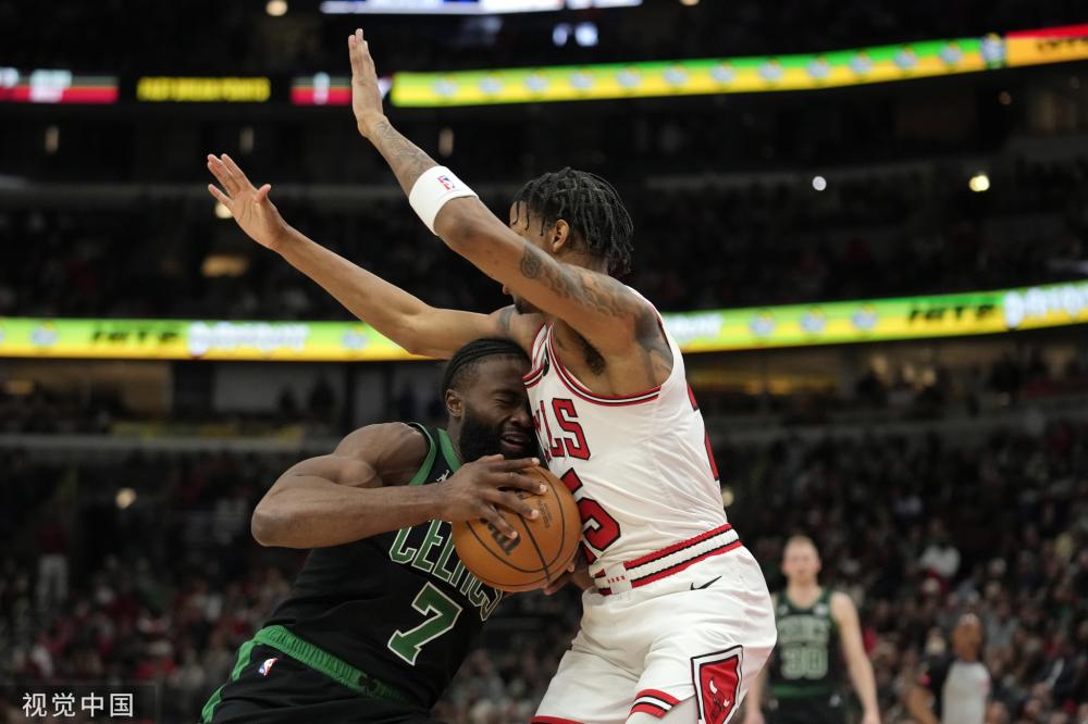 场球员出色 场球员出色