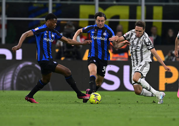 巴媒：山东泰山花费80万美元引进马德鲁加，双方将签约两年.