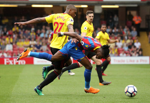 随着曼联在 随着曼联在