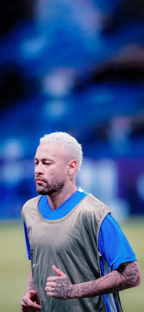 广东男篮12分力克吉林，胡明轩15+5伯克30+10 琼斯29+17+10被驱逐.